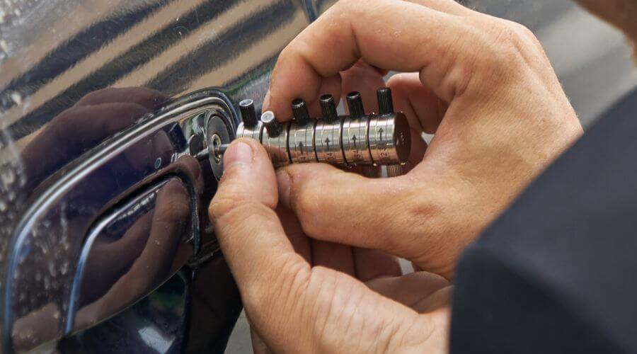 Expert tile roof repair services in Geneva, FL